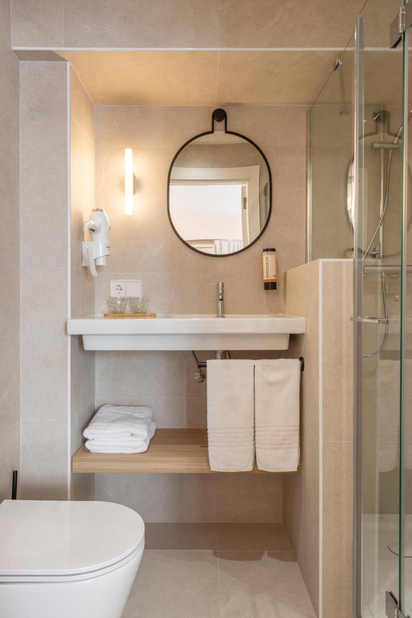 אל ארנל Garau Petit Hotel מראה חיצוני תמונה